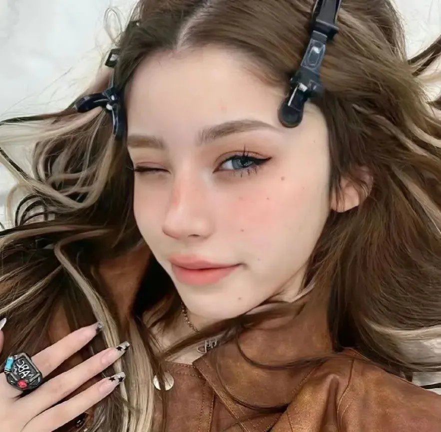 怪异伪装